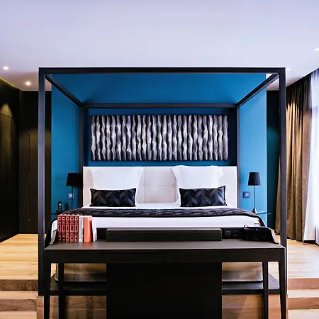 Du Pere Bise - Jean Sulpice Hotel 5*